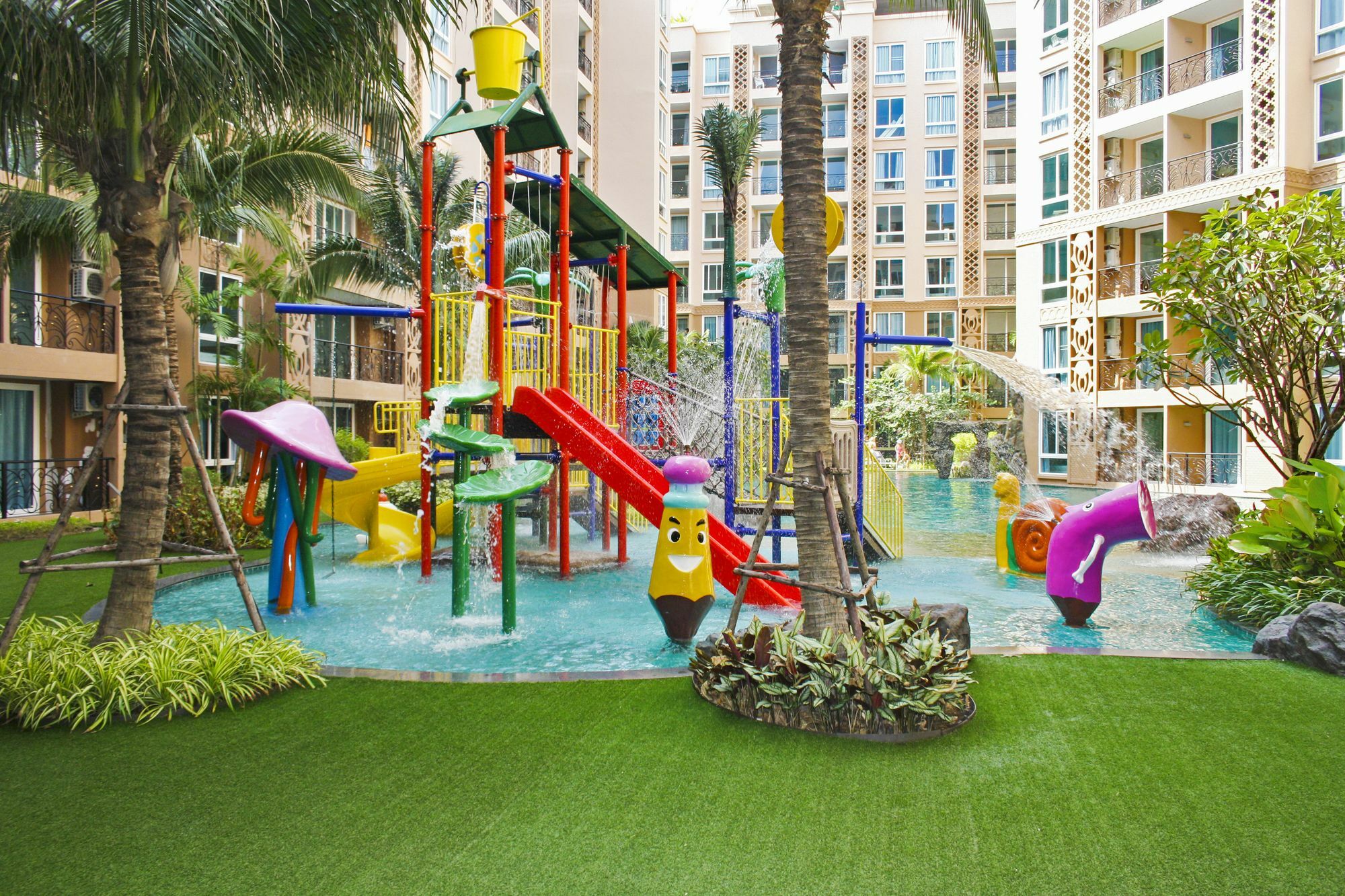 Atlantis Condo Resort Praia de Jomtien Exterior foto